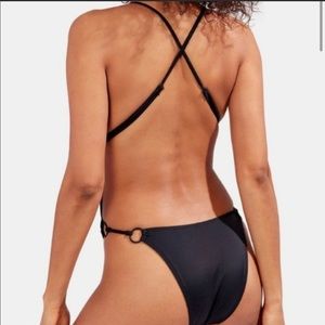 Black sexy one piece from Solid & Striped Bathing Suit! ♥️🥳🍾🎉